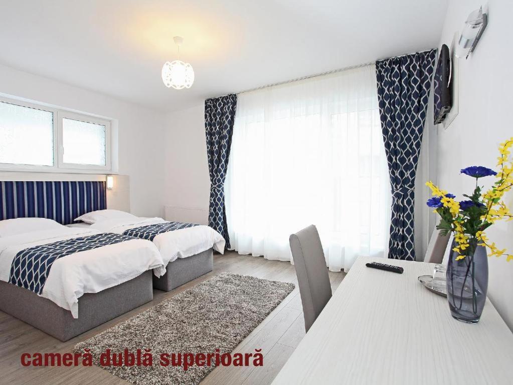 Pension Mora Клуж-Напока Екстер'єр фото